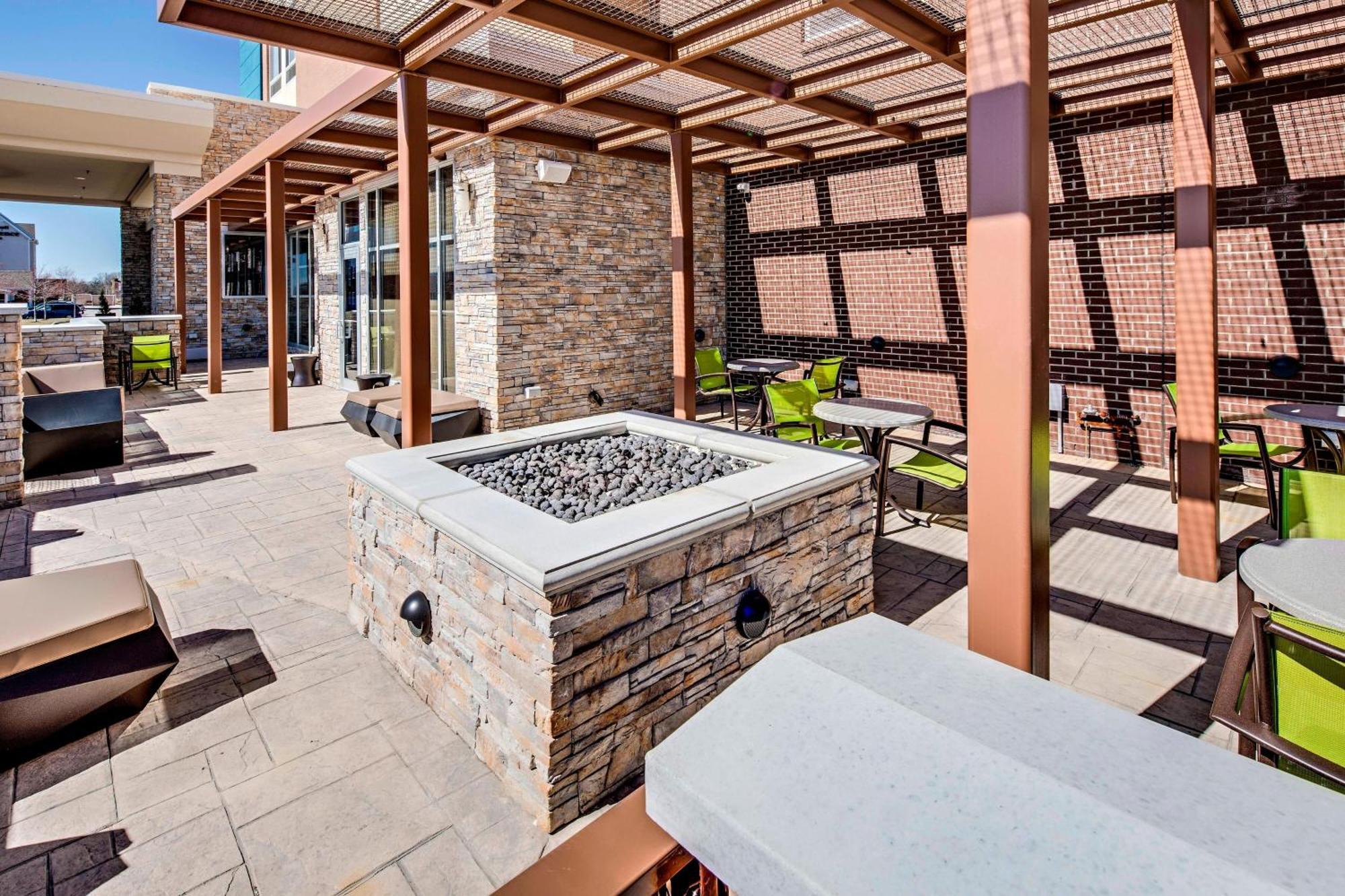 Springhill Suites By Marriott Dayton Vandalia Extérieur photo